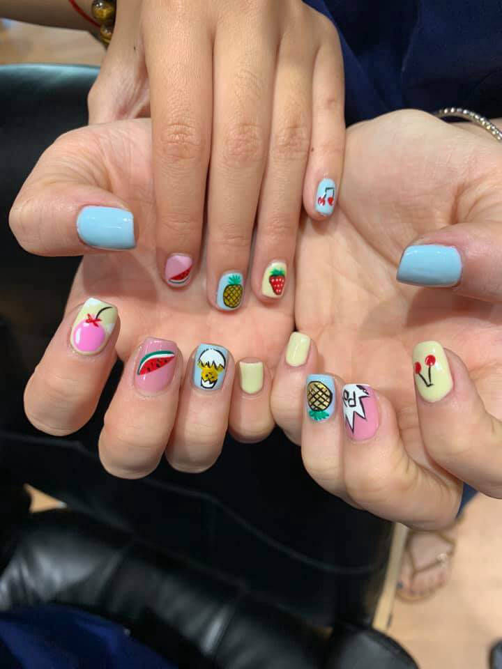 nail art with fruits