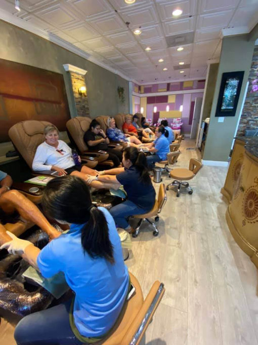 soho nails pedicure stations